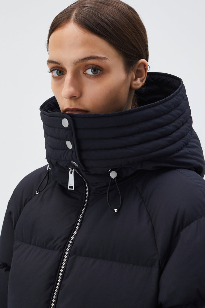 BREKKA Cologne Down Jacket - black - detail