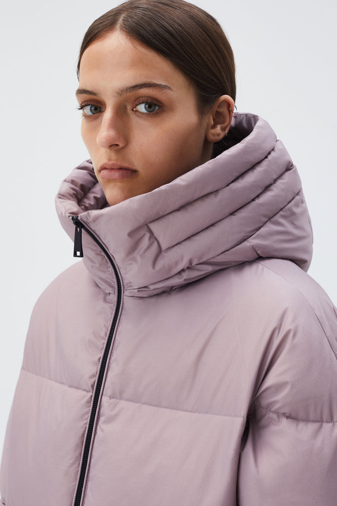 BREKKA Glasgow Down Coat - mauve - detail